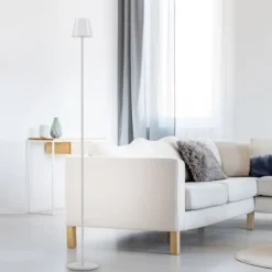LED Akkuleuchte weiß Steh- und Tischleuchte Touchdimmer IP54 Außenbereich