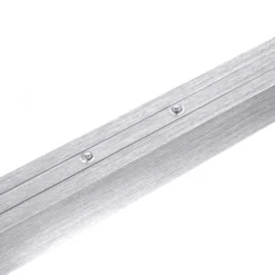 LED-Pendelleuchte, aluminiumfarben, lineare Form, verstellbare Leuchtkörper