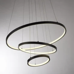 LED Pendelleuchte CERCHI, schwarz, Ringform, höhenverstellbar