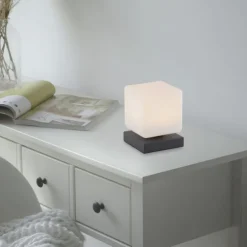 LED Tischleuchte anthrazit farbig Würfelform Touchdimmer zeitloses Design