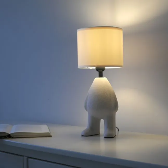 LED Tischleuchte beige Männchen stehend Stoffschirm mit Schnurschalter