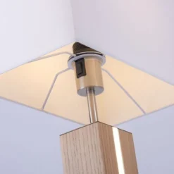 LED-Tischleuchte, Holzdekor, CCT Farbmanagement, dimmbar, Wippschalter