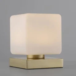 LED Tischleuchte messing farbig Würfelform Touchdimmer zeitloses Design