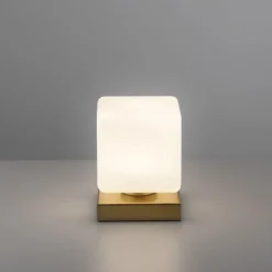 LED Tischleuchte messing farbig Würfelform Touchdimmer zeitloses Design