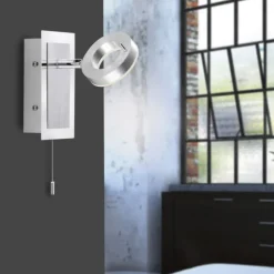 LED-Wandleuchte, aluminium-matt, IP44, Zugschalter, dreh und schwenkbar