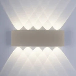LED Wandleuchte CARLO, sandfarben, IP54, Lichtkegel nach oben und unten