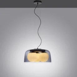 Pendelleuchte rauchfarben, stillvolle Optik