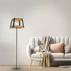 Stehleuchte, Vintage, Holz + Eisen, rustikales Design, E27 Fassung, modern
